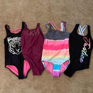 Lot of 4, Girls size 7 Justice suits